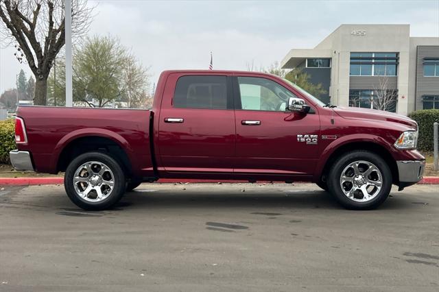 2019 RAM 1500 Classic Laramie Crew Cab 4x4 57 Box 2019 RAM 1500 Classic Laramie Crew Cab 4x4 57 Box