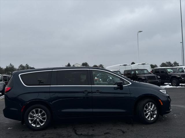 2024 Chrysler Pacifica Touring L AWD 2024 Chrysler Pacifica Touring L AWD