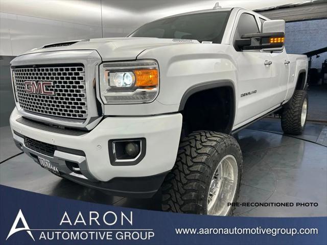 2017 GMC Sierra 2500HD Denali 2017 GMC Sierra 2500HD Denali