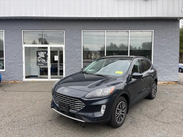 2022 Ford Escape Titanium Plug-In Hybrid