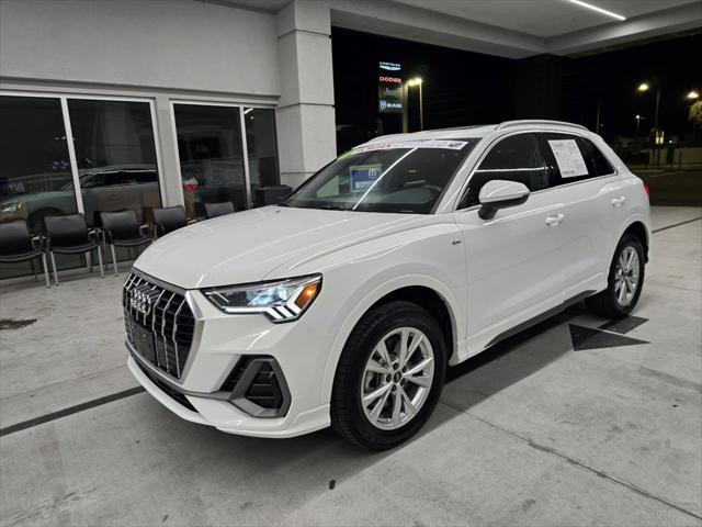 2025 Audi Q3 Premium 45 TFSI S line quattro Tiptronic 2025 Audi Q3 Premium 45 TFSI S line quattro Tiptronic