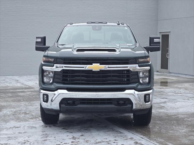 2025 Chevrolet Silverado 2500HD 4WD Crew Cab Standard Bed LT