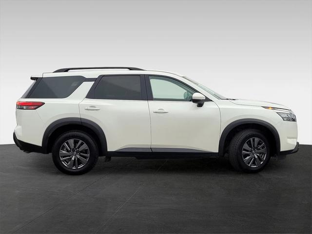 2024 Nissan Pathfinder SV FWD 2024 Nissan Pathfinder SV FWD