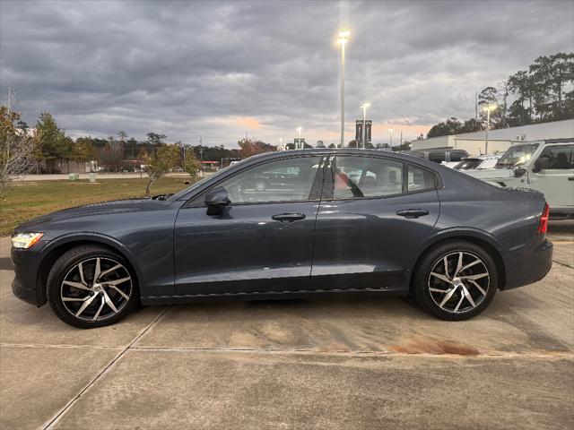 2020 Volvo S60 T5 Momentum 2020 Volvo S60 T5 Momentum