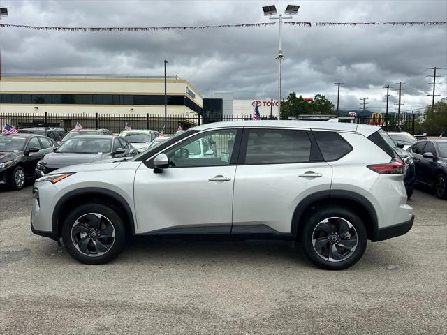 2024 Nissan Rogue SV FWD
