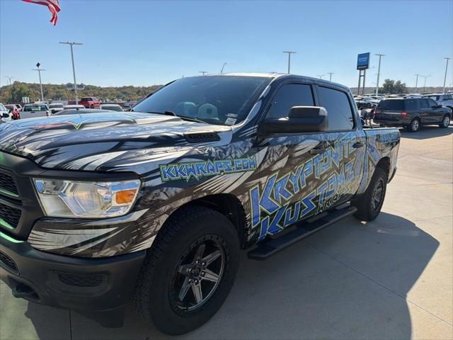 2019 RAM 1500 Tradesman Crew Cab 4x4 57 Box 2019 RAM 1500 Tradesman Crew Cab 4x4 57 Box