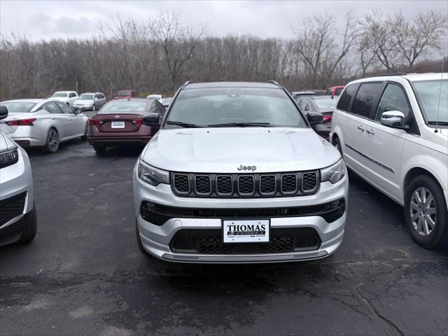 2024 Jeep Compass Latitude 4x4 2024 Jeep Compass Latitude 4x4