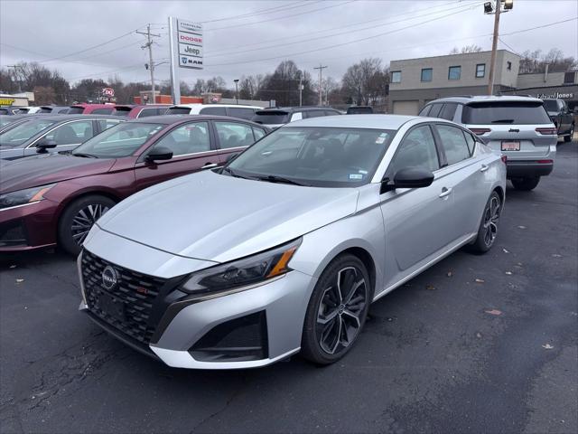 2024 Nissan Altima SR FWD 2024 Nissan Altima SR FWD