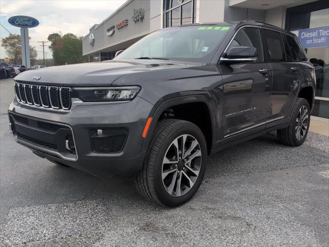 2022 Jeep Grand Cherokee Overland 4x4 2022 Jeep Grand Cherokee Overland 4x4