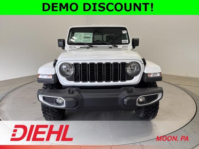 2025 Jeep Gladiator GLADIATOR HIGH TIDE 4X4