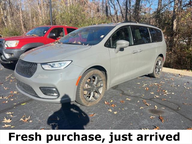 2022 Chrysler Pacifica Touring L 2022 Chrysler Pacifica Touring L