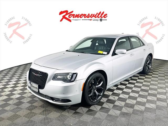 2023 Chrysler 300 300S 2023 Chrysler 300 300S