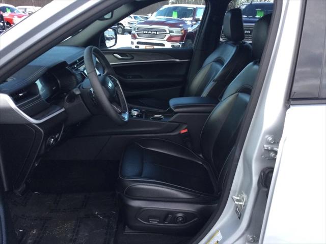 2024 Jeep Grand Cherokee L Limited 4x4 2024 Jeep Grand Cherokee L Limited 4x4