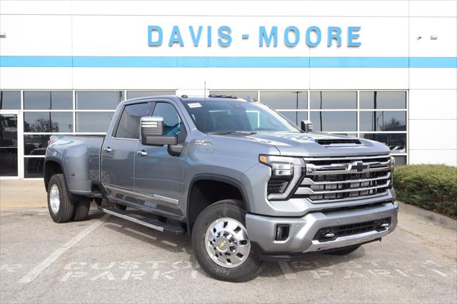 2026 Chevrolet Silverado 3500HD Crew Cab, Long Bed, High Country Dual Rear Wheel, RWD