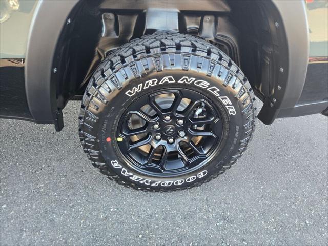 2026 Ram 1500 Rebel Crew Cab 4x4 5'7" Box