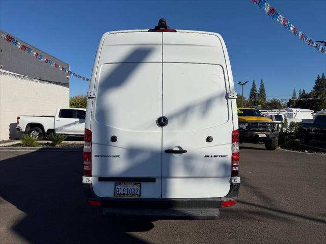 2016 Mercedes-Benz Sprinter 2500 RWD 2500 170