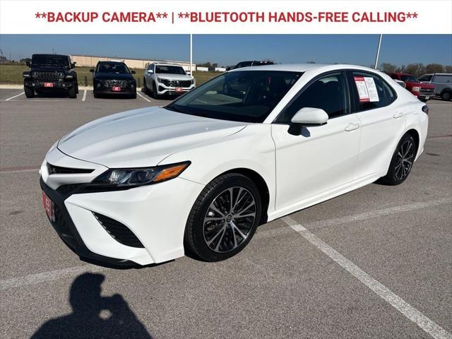 2020 Toyota Camry SE