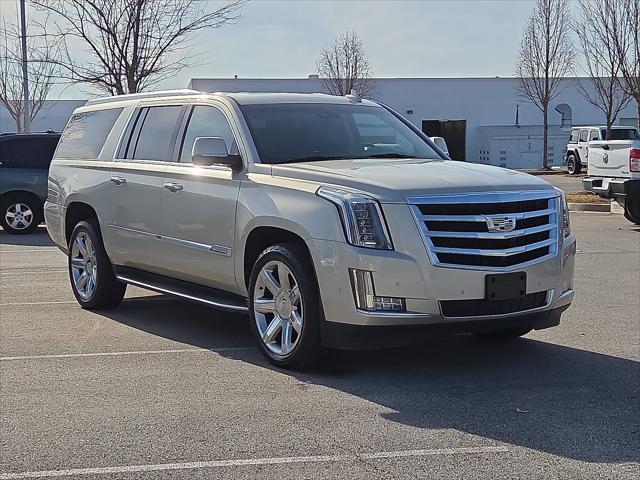 2017 Cadillac Escalade ESV Luxury 2017 Cadillac Escalade ESV Luxury