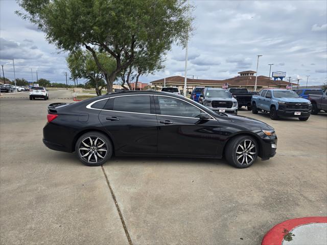 2022 Chevrolet Malibu FWD RS