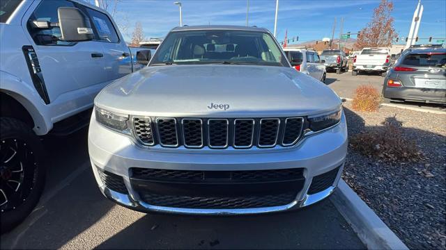 2023 Jeep Grand Cherokee L Laredo 4x4 2023 Jeep Grand Cherokee L Laredo 4x4