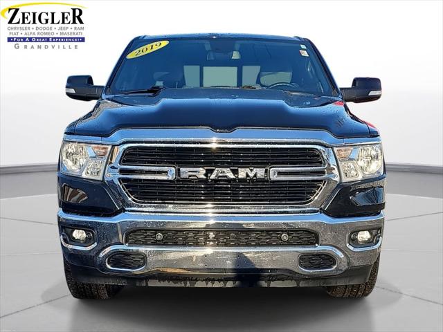 2019 RAM 1500 Big Horn/Lone Star Crew Cab 4x4 57 Box
