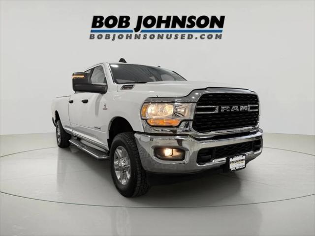 2024 RAM 3500 Big Horn Crew Cab 4x4 8 Box