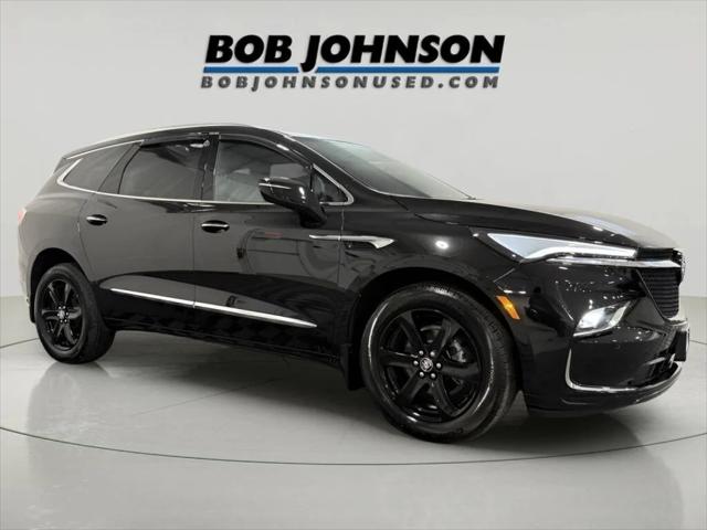 2024 Buick Enclave Essence AWD
