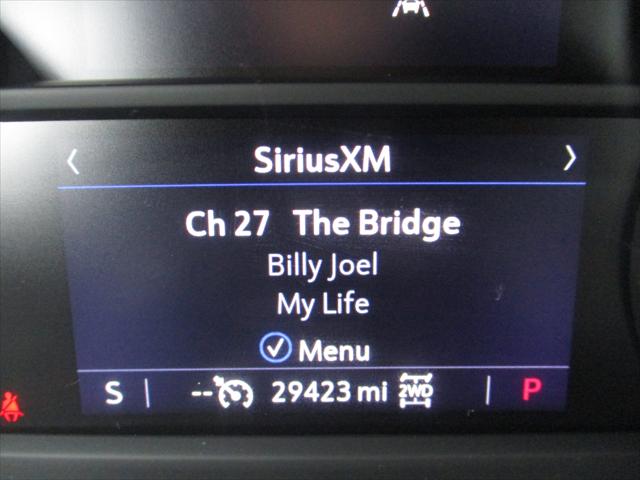 2022 Cadillac XT4 AWD Premium Luxury