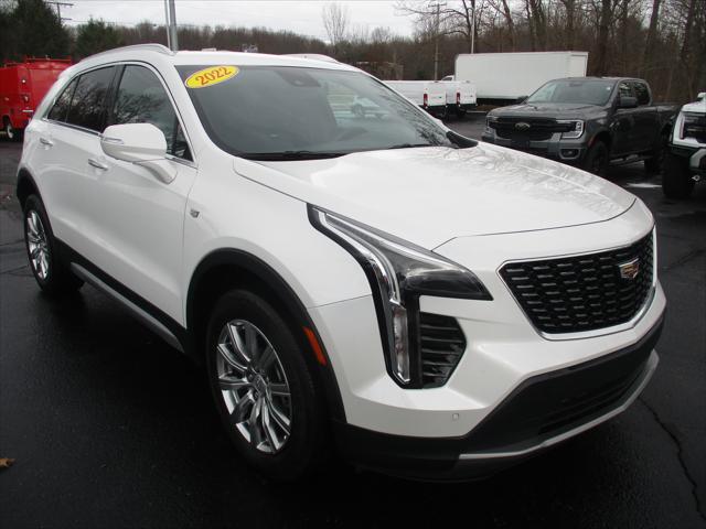 2022 Cadillac XT4 AWD Premium Luxury
