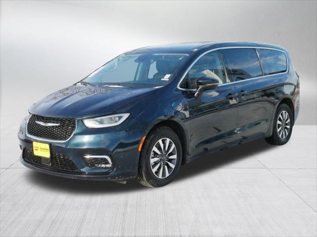 2023 Chrysler Pacifica Hybrid Touring L 2023 Chrysler Pacifica Hybrid Touring L