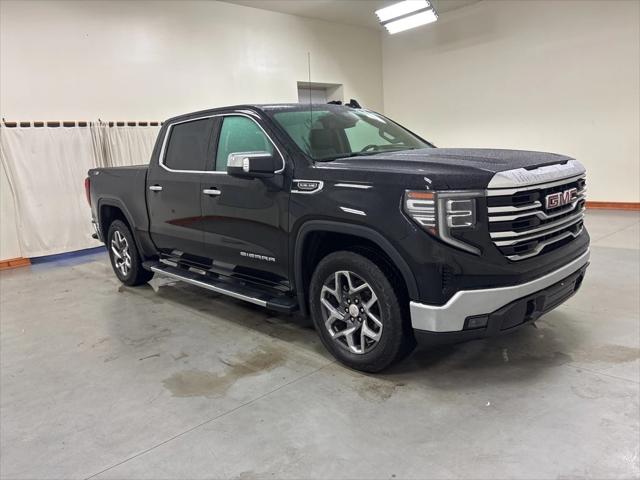 2023 GMC Sierra 1500 4WD Crew Cab Short Box SLT 2023 GMC Sierra 1500 4WD Crew Cab Short Box SLT