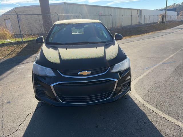 2020 Chevrolet Sonic FWD Hatchback 1FL 5-Door 2020 Chevrolet Sonic FWD Hatchback 1FL 5-Door