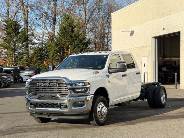 2025 RAM 3500 Chassis Tradesman/Big Horn 2025 RAM 3500 Chassis Tradesman/Big Horn