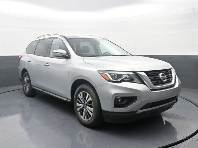 2019 Nissan Pathfinder SL