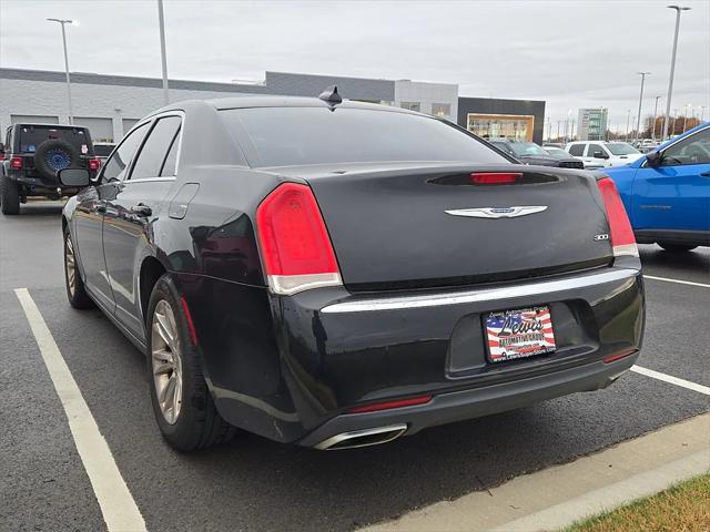 2015 Chrysler 300 Limited