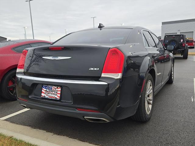 2015 Chrysler 300 Limited