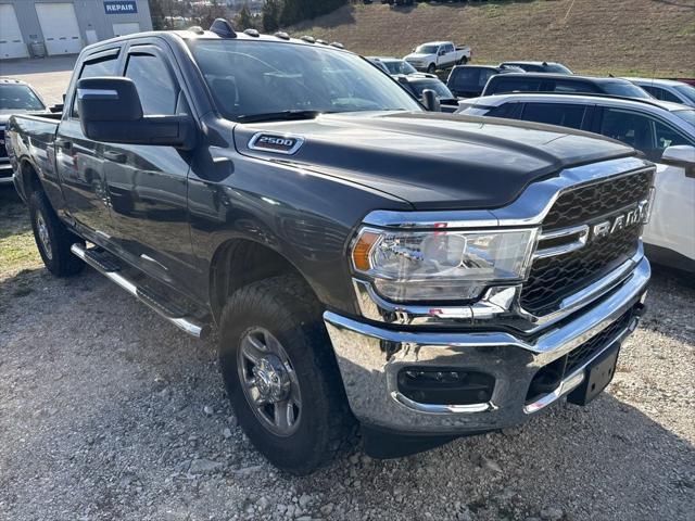 2024 RAM 2500 Tradesman Crew Cab 4x4 64 Box 2024 RAM 2500 Tradesman Crew Cab 4x4 64 Box