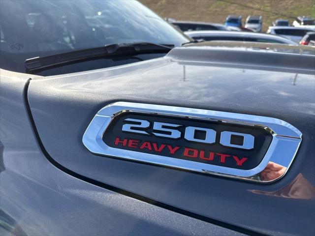 2024 RAM 2500 Tradesman Crew Cab 4x4 64 Box 2024 RAM 2500 Tradesman Crew Cab 4x4 64 Box