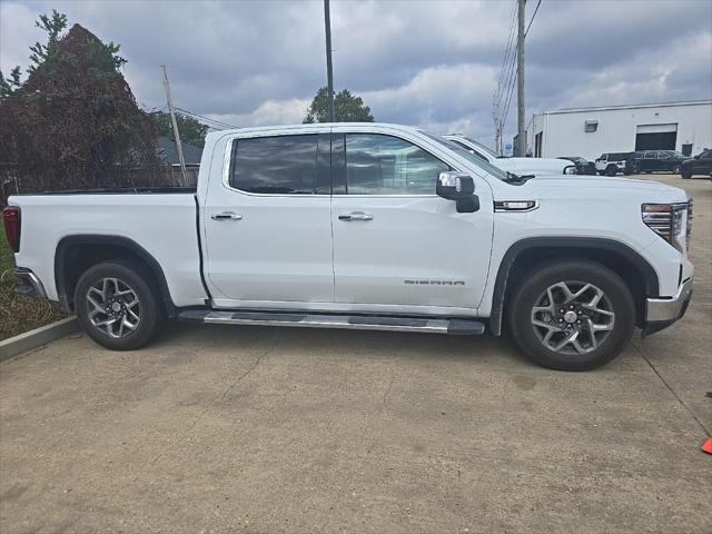 2024 GMC Sierra 1500 2WD Crew Cab Short Box SLT 2024 GMC Sierra 1500 2WD Crew Cab Short Box SLT
