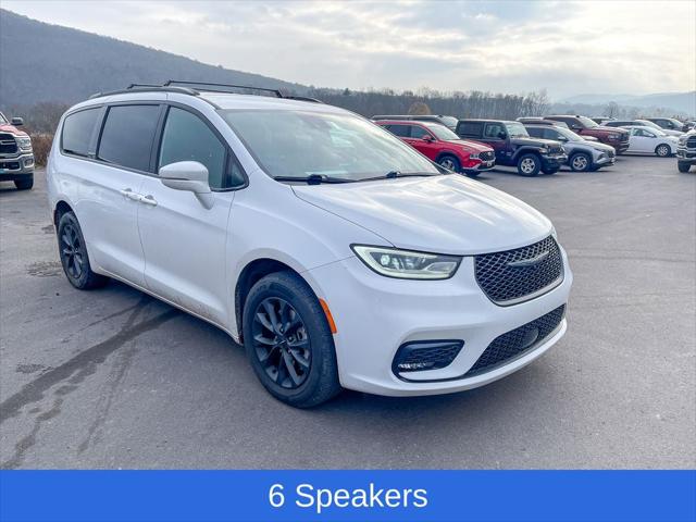 2022 Chrysler Pacifica Touring L AWD