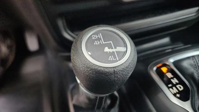 2025 Jeep Wrangler 4-Door Summit 4x4
