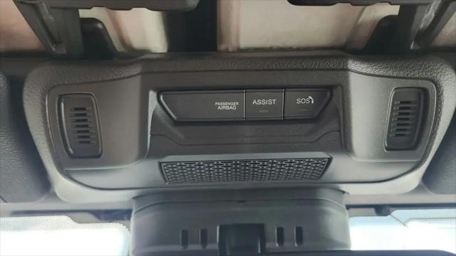 2025 Jeep Wrangler 4-Door Summit 4x4