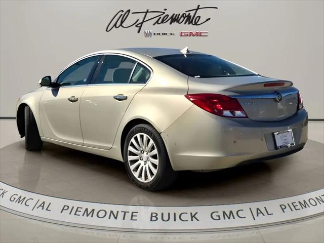 2012 Buick Regal Premium 1