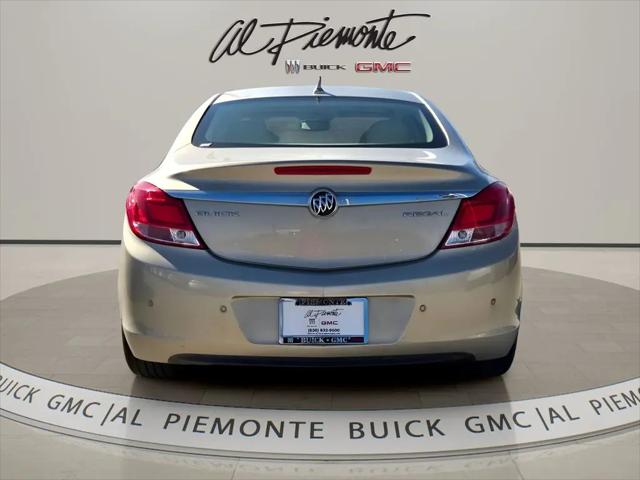 2012 Buick Regal Premium 1