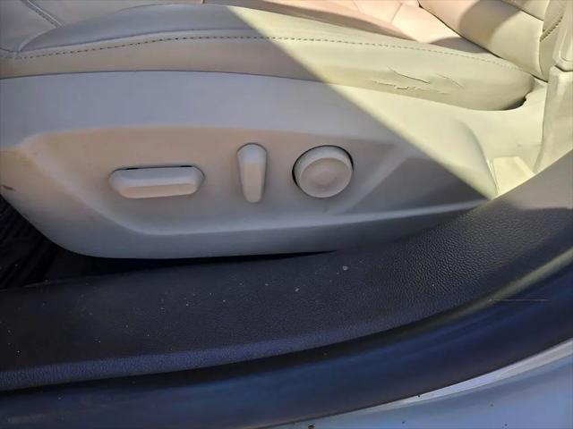 2012 Buick Regal Premium 1