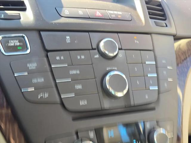 2012 Buick Regal Premium 1