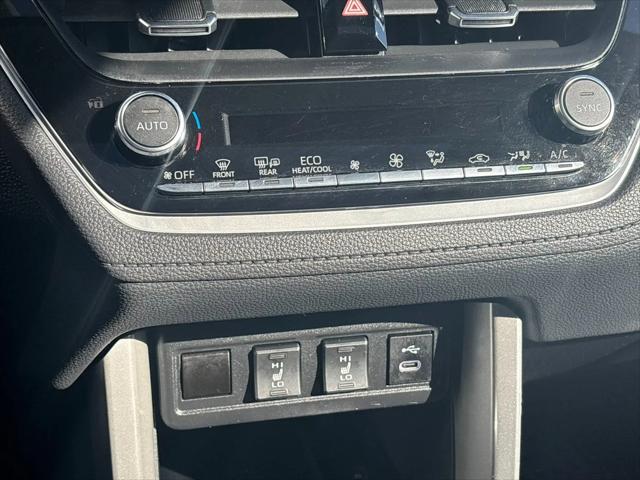 2023 Toyota Corolla Cross XLE