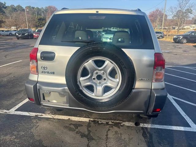 2002 Toyota RAV4 Base