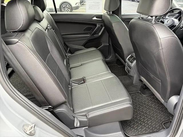 2021 Volkswagen Tiguan 2.0T SE R-Line Black