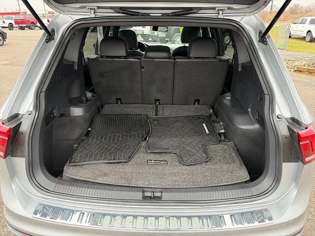 2021 Volkswagen Tiguan 2.0T SE R-Line Black